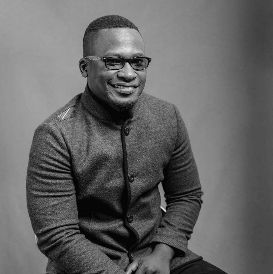 RDC | L’artiste caricaturiste Yves Kayene retrouvé mort à Kigali, au Rwanda
