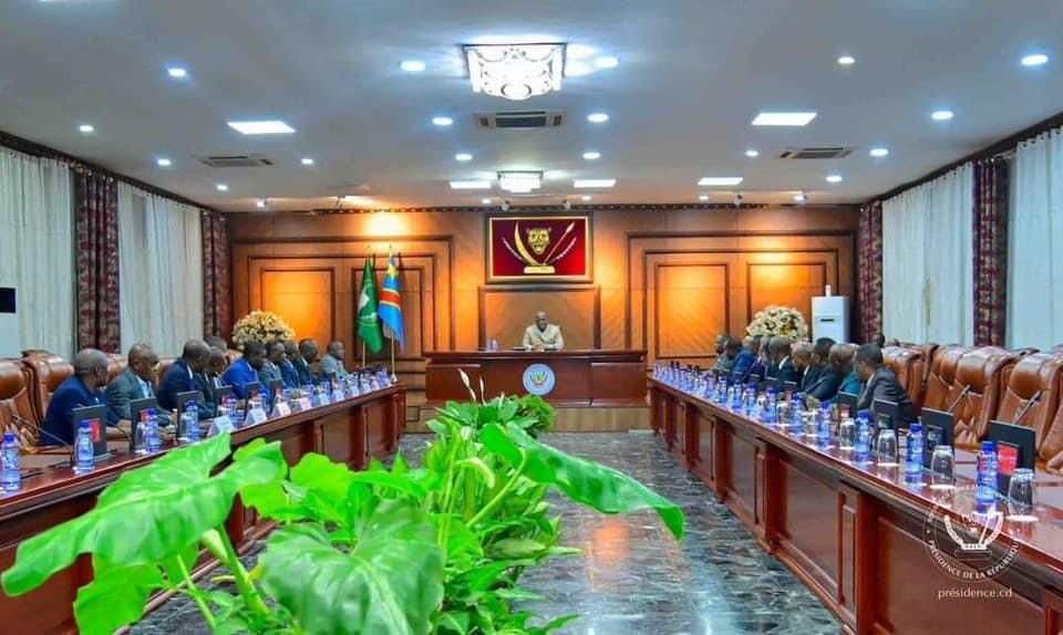 RDC| Le Président Tshisekedi fixe les priorités pour lutter contre la criminalité, améliorer le statut des enseignants et pérenniser le programme de gratuité de la maternité