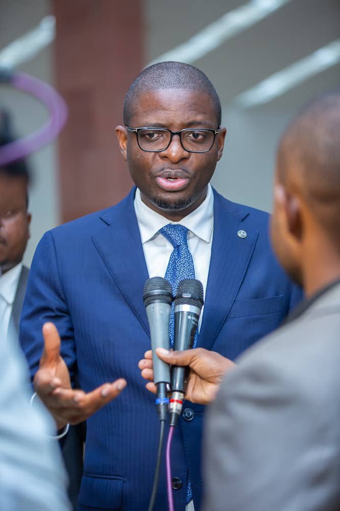 RDC| Éric Tshikuma : Un député du PALU alliant rigueur parlementaire, expertise médiatique et engagement citoyen