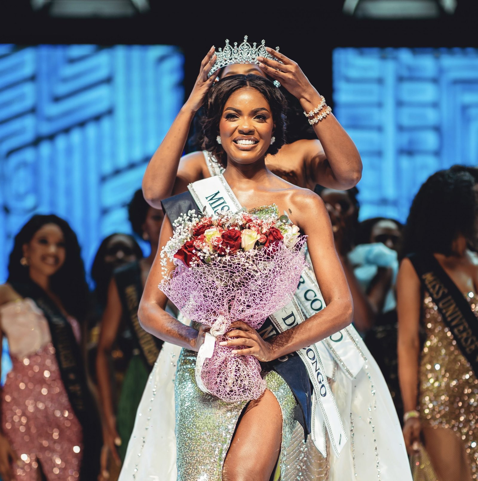 RDC : Destituée de son titre, Déborah Djema saisit la justice contre l’organisation Miss Universe