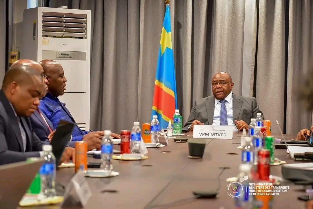 Digitalisation des transports en RDC : une étape cruciale officialisée sous l’égide de Jean-Pierre Bemba