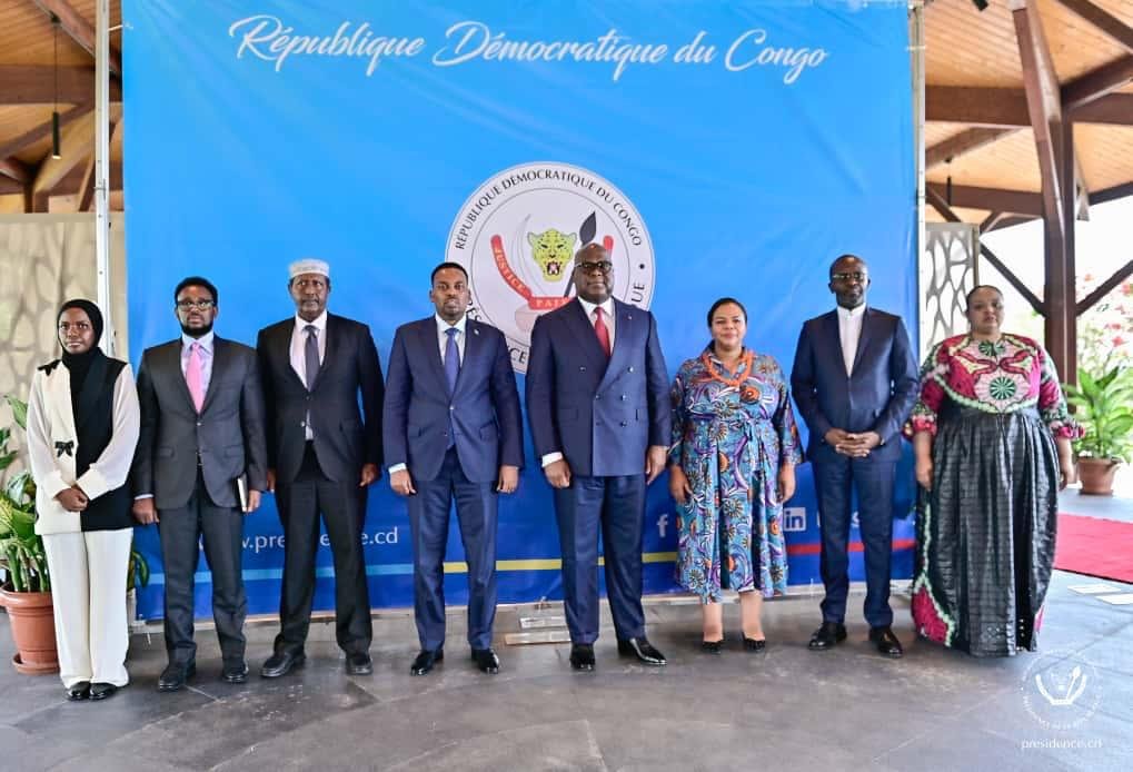 RDC-DIPLOMATIE: Félix Tshisekedi reçoit les lettres de créance de quatre nouveaux ambassadeurs